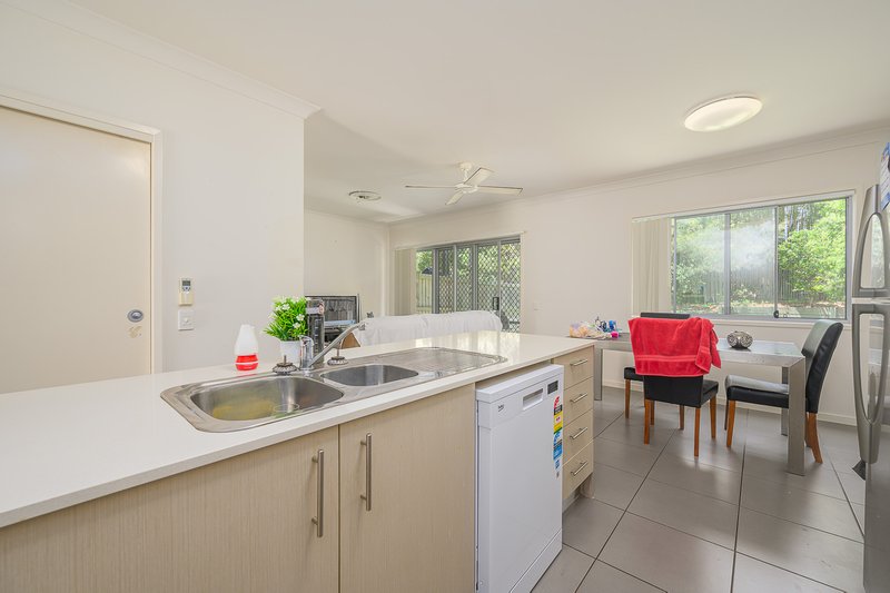 Photo - 23/2 Beezley Street, Glen Eden QLD 4680 - Image 3