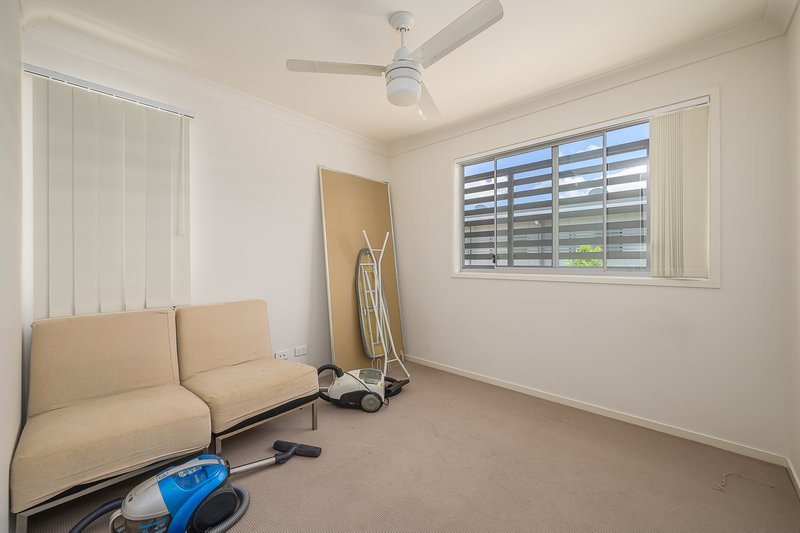 Photo - 23/2 Beezley Street, Glen Eden QLD 4680 - Image 12