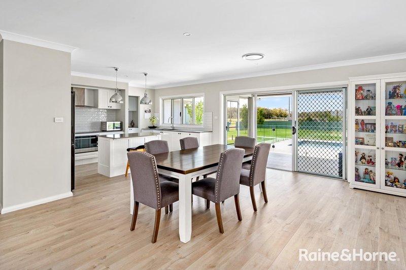 Photo - 232 Cabbage Tree Road, Williamtown NSW 2318 - Image 9