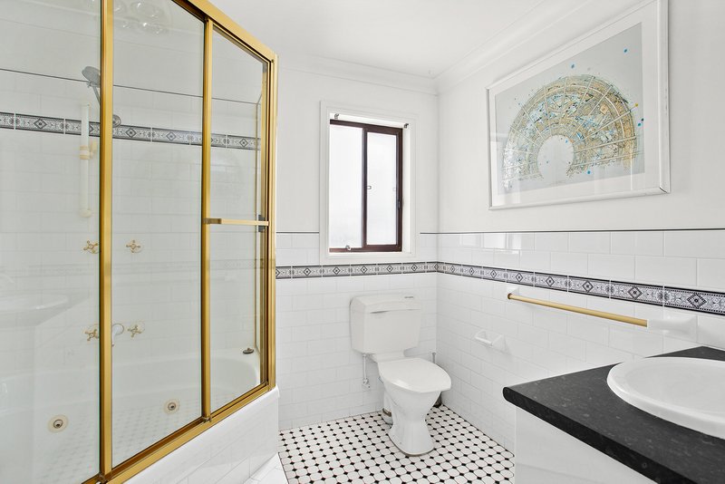 Photo - 2/32 Darley Street, Shellharbour NSW 2529 - Image 4