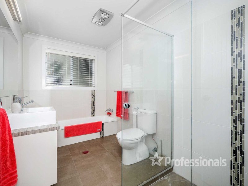 Photo - 2/32 Deloraine Road, Lismore Heights NSW 2480 - Image 5