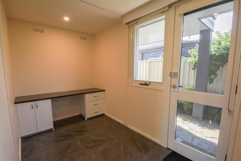 Photo - 2/32 Dollar Avenue, Horsham VIC 3400 - Image 11