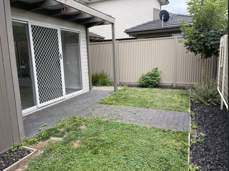 Photo - 2/32 Dundee Street, Reservoir VIC 3073 - Image 9