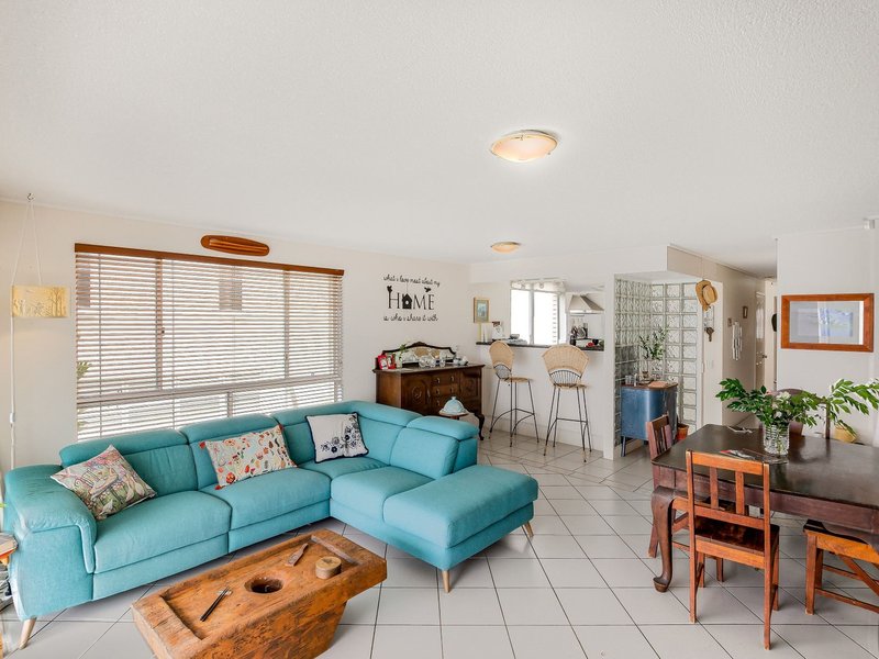 Photo - 2/32 Duporth Avenue, Maroochydore QLD 4558 - Image 7