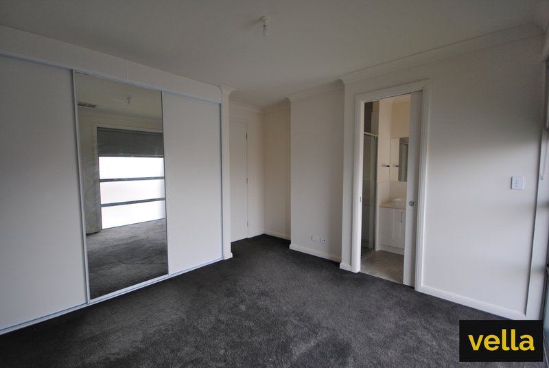 Photo - 2/32 Hampstead Road, Broadview SA 5083 - Image 5