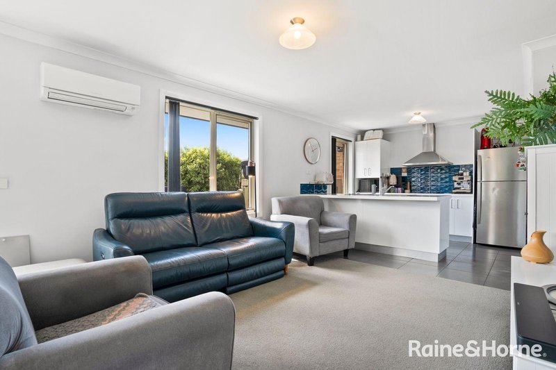 Photo - 2/32 Henry Street, Triabunna TAS 7190 - Image 4