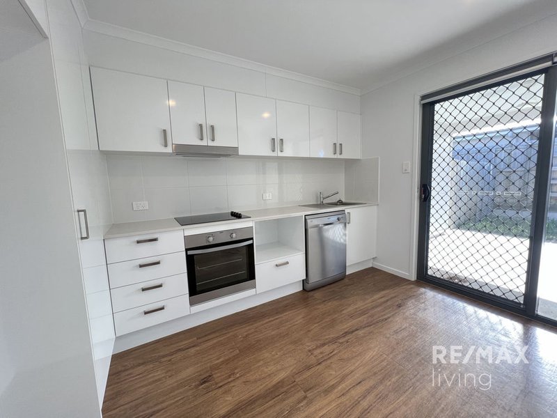 Photo - 2/32 Hilary St , Morayfield QLD 4506 - Image 3