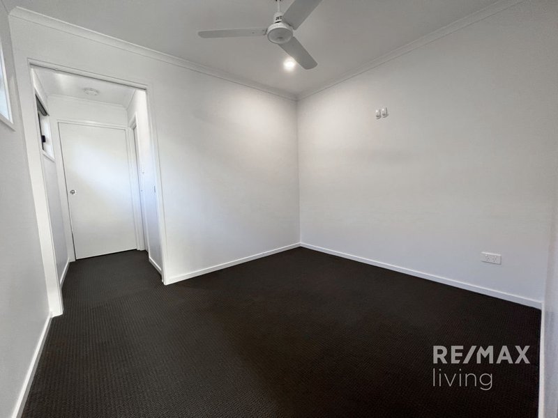 Photo - 2/32 Hilary St , Morayfield QLD 4506 - Image 5