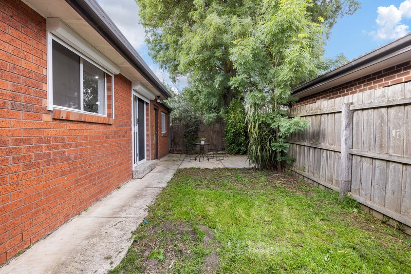 Photo - 2/32 Justin Avenue, Glenroy VIC 3046 - Image 10