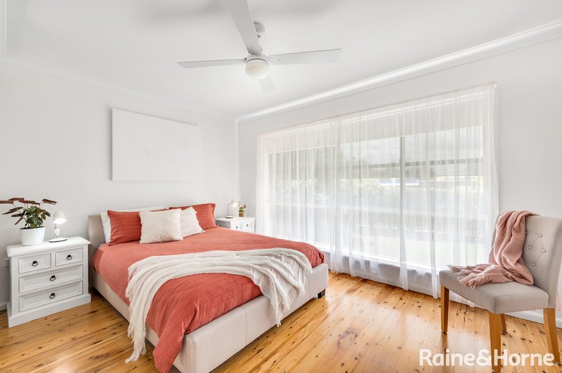 Photo - 232 Kinghorne Street, Nowra NSW 2541 - Image 6