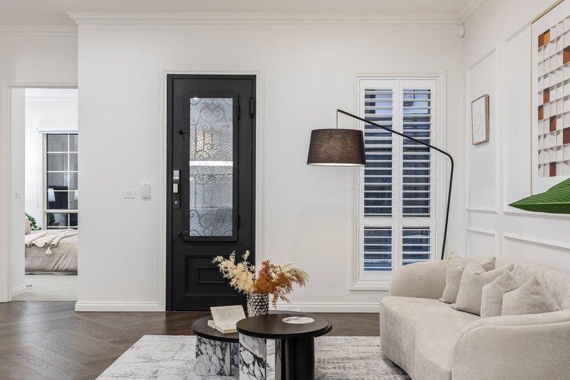 Photo - 2/32 Malabar Road, Blackburn VIC 3130 - Image 4