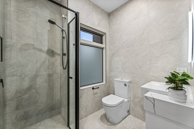 Photo - 2/32 Malabar Road, Blackburn VIC 3130 - Image 16