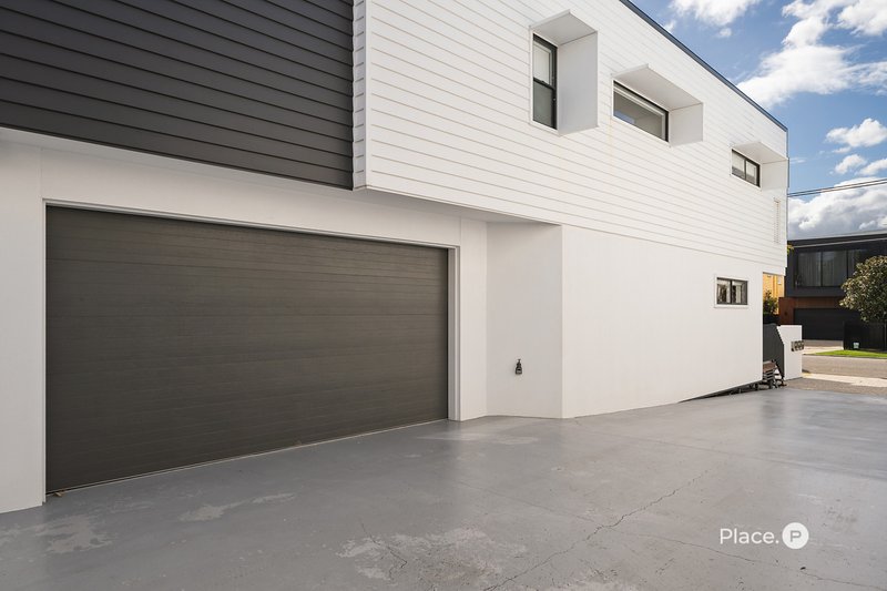 Photo - 2/32 Mcdonald Street, Hawthorne QLD 4171 - Image 27