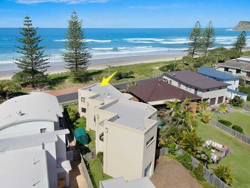 Photo - 2/32 Pacific Parade, Lennox Head NSW 2478 - Image 2