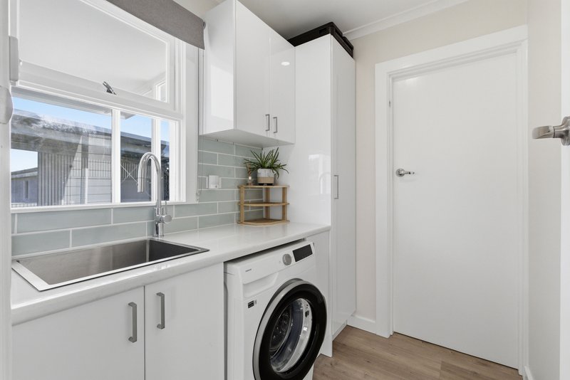 Photo - 232 Steele Street, Devonport TAS 7310 - Image 13
