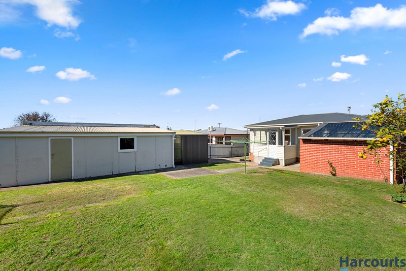 Photo - 232 Steele Street, Devonport TAS 7310 - Image 10