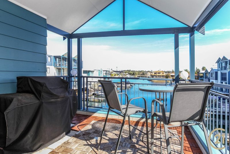 Photo - 23/206 Mary Street, Halls Head WA 6210 - Image 1