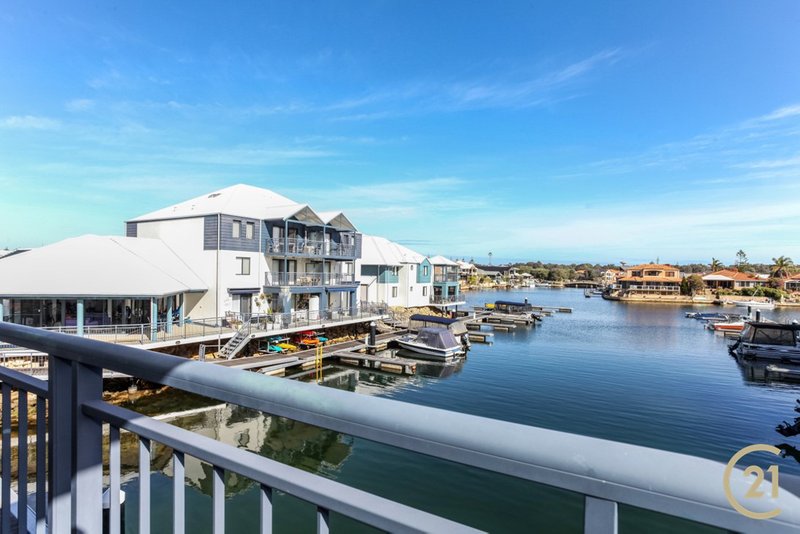 Photo - 23/206 Mary Street, Halls Head WA 6210 - Image 2