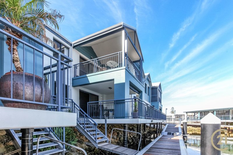 Photo - 23/206 Mary Street, Halls Head WA 6210 - Image 3