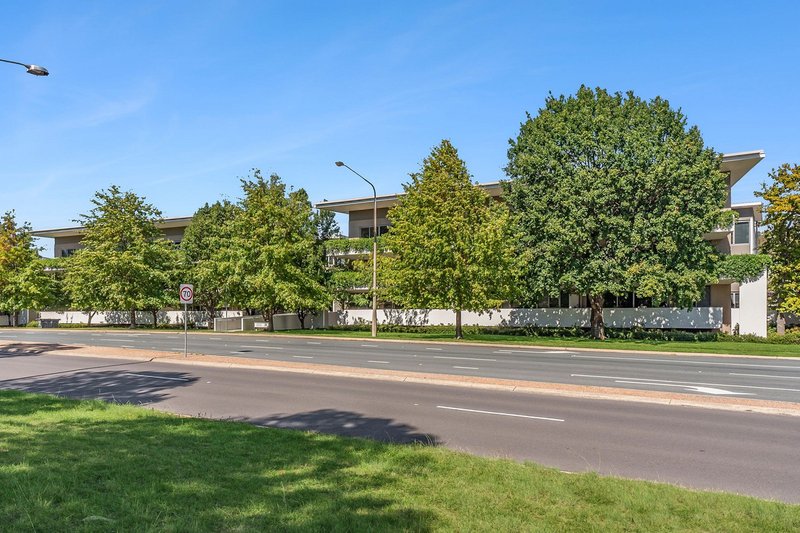 Photo - 23/21 State Circle, Forrest ACT 2603 - Image 11