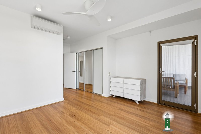 Photo - 23/22 Heirisson Way, North Coogee WA 6163 - Image 11