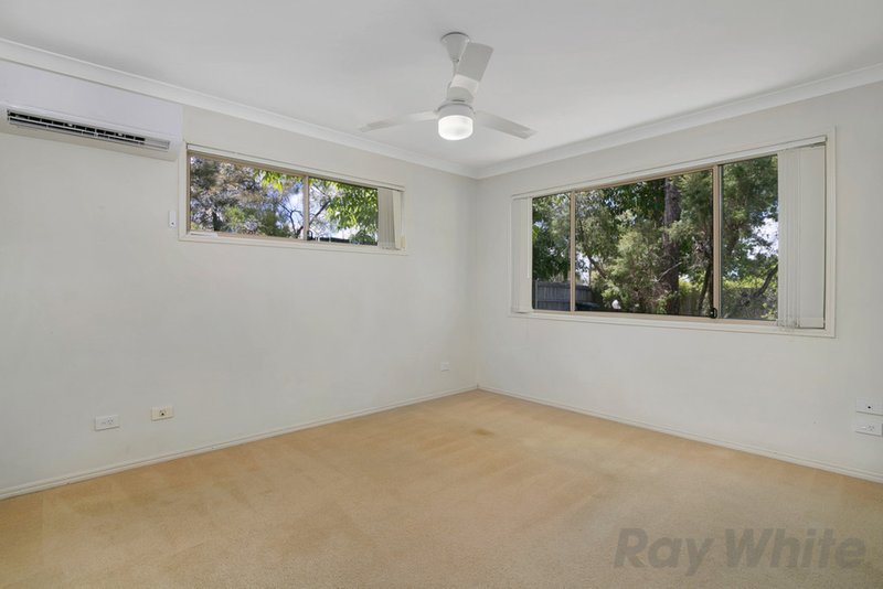 Photo - 23/25 Buckingham Place, Eight Mile Plains QLD 4113 - Image 5