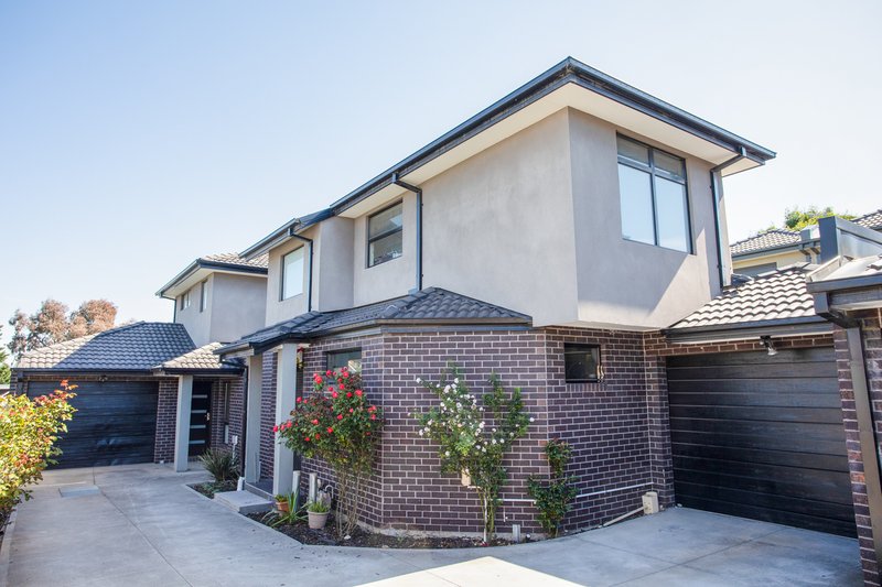 Photo - 2/325 Camp Road, Broadmeadows VIC 3047 - Image 1
