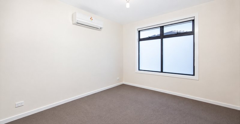 Photo - 2/325 Camp Road, Broadmeadows VIC 3047 - Image 7