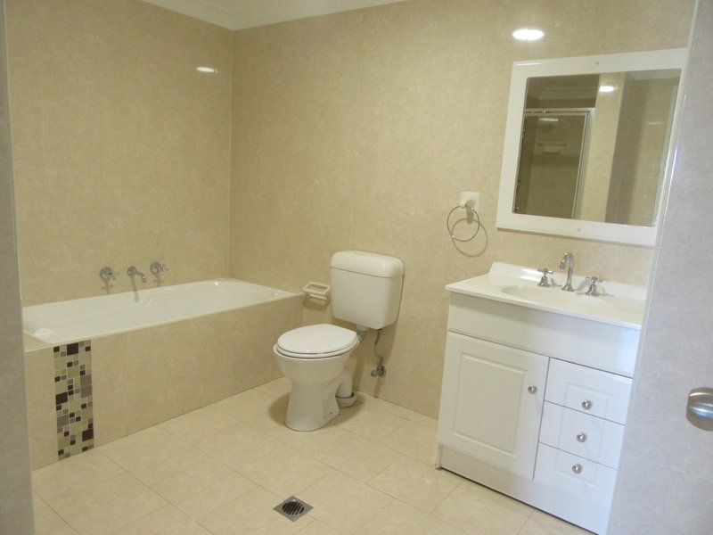 Photo - 23/27-29 Bigge Street, Liverpool NSW 2170 - Image 5