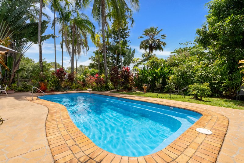 Photo - 2/33-37 Trinity Beach Road, Trinity Beach QLD 4879 - Image 18