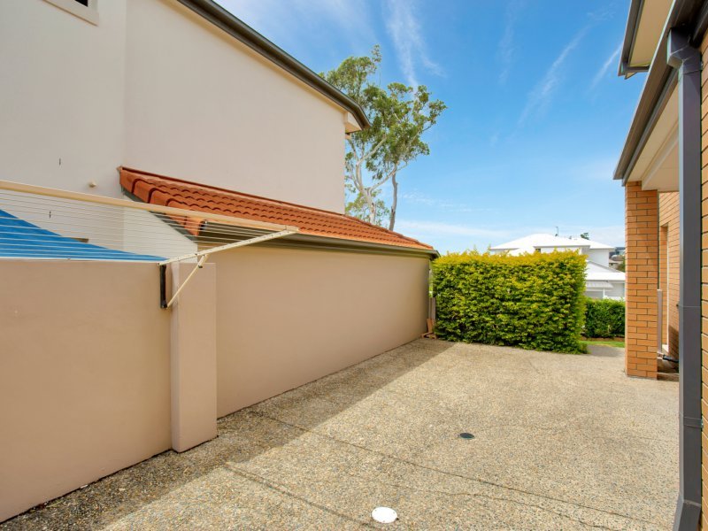 Photo - 2/33 Bayswater Ave , Varsity Lakes QLD 4227 - Image 7