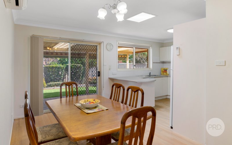 Photo - 2/33 Bluebell Close, Glenmore Park NSW 2745 - Image 5