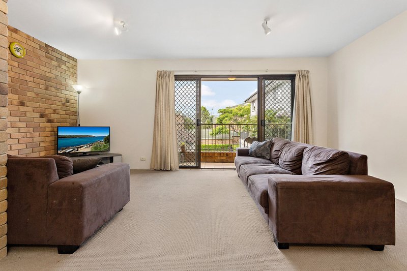 Photo - 2/33 Cadell St , Toowong QLD 4066 - Image 2