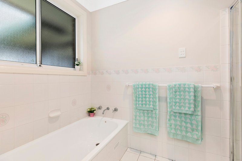 Photo - 2/33 Charles Kay Drive, Terrigal NSW 2260 - Image 8