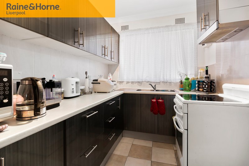 Photo - 2/33 Copeland Street, Liverpool NSW 2170 - Image 3