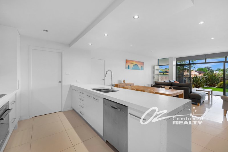 2/33 Hawke Street, Huskisson NSW 2540