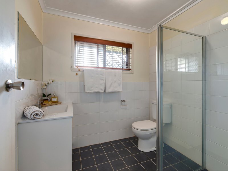 Photo - 2/33 Heather Street, Wilston QLD 4051 - Image 6