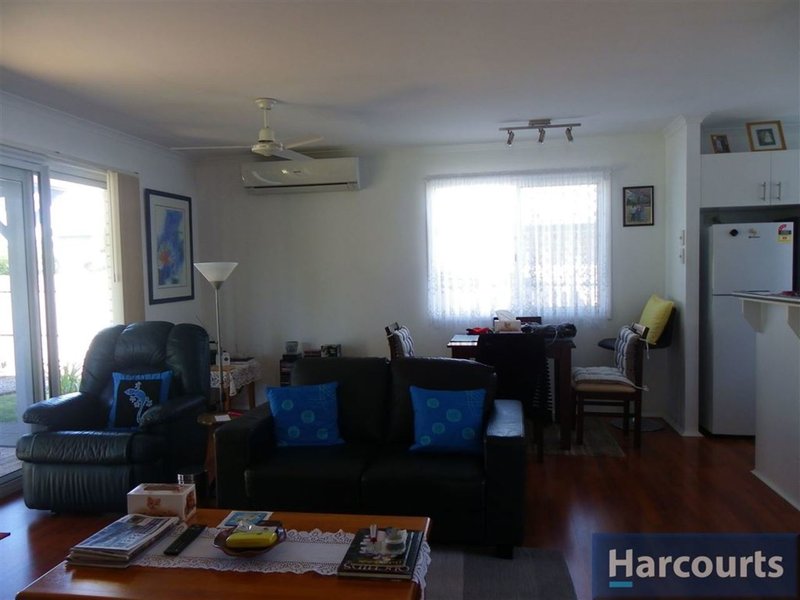 Photo - 2/33 Island Pde , Banksia Beach QLD 4507 - Image 2