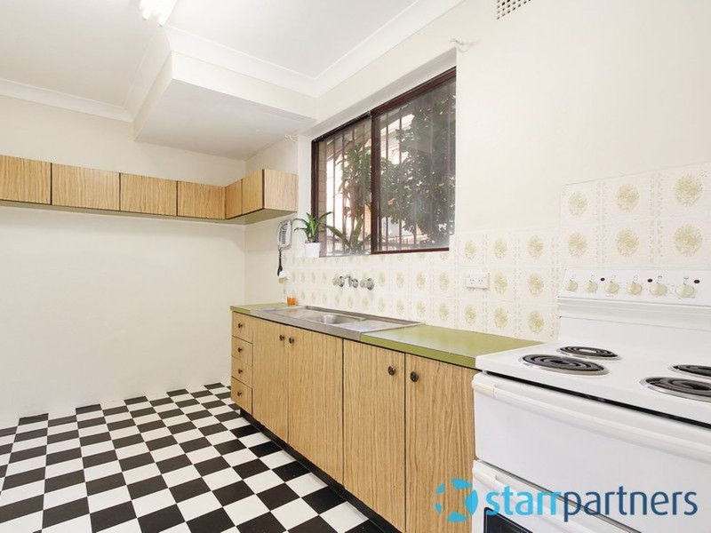 Photo - 2/33 Macquarie Road, Auburn NSW 2144 - Image 2