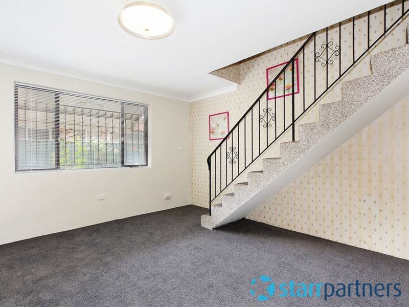 Photo - 2/33 Macquarie Road, Auburn NSW 2144 - Image 4