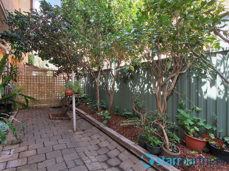 Photo - 2/33 Macquarie Road, Auburn NSW 2144 - Image 5