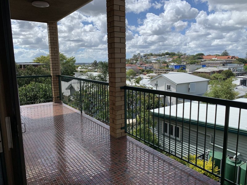 Photo - 2/33 Marsden , Clayfield QLD 4011 - Image 5