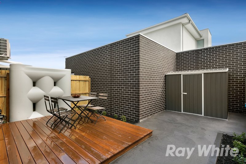 Photo - 2/33 Park Street, Pascoe Vale VIC 3044 - Image 14