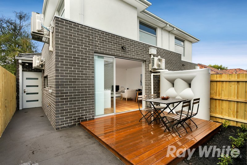 Photo - 2/33 Park Street, Pascoe Vale VIC 3044 - Image 15