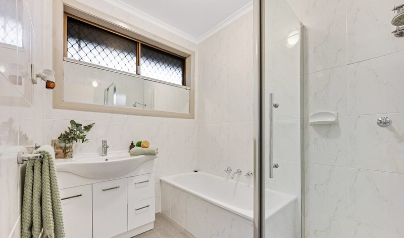 Photo - 2/33 Rufus Street, Epping VIC 3076 - Image 4