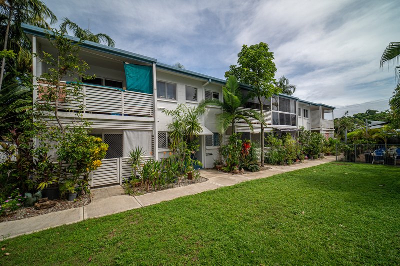 Photo - 2/33 Rutherford Street, Yorkeys Knob QLD 4878 - Image 2