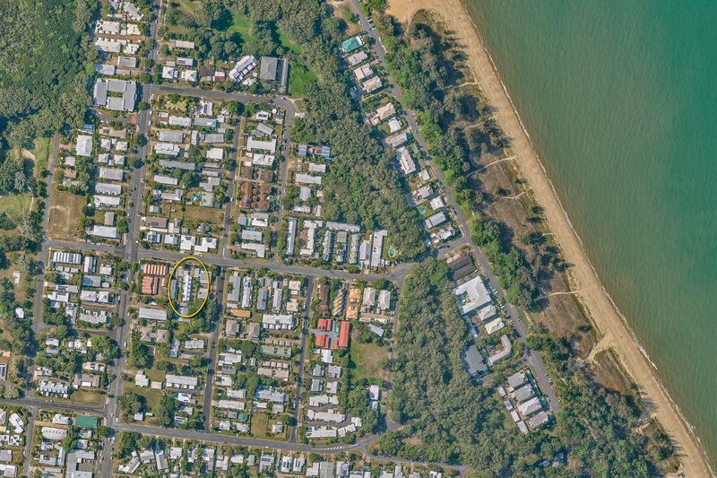 Photo - 2/33 Rutherford Street, Yorkeys Knob QLD 4878 - Image 17