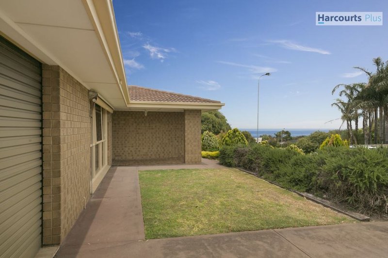 Photo - 233 Sandison Road, Hallett Cove SA 5158 - Image 2