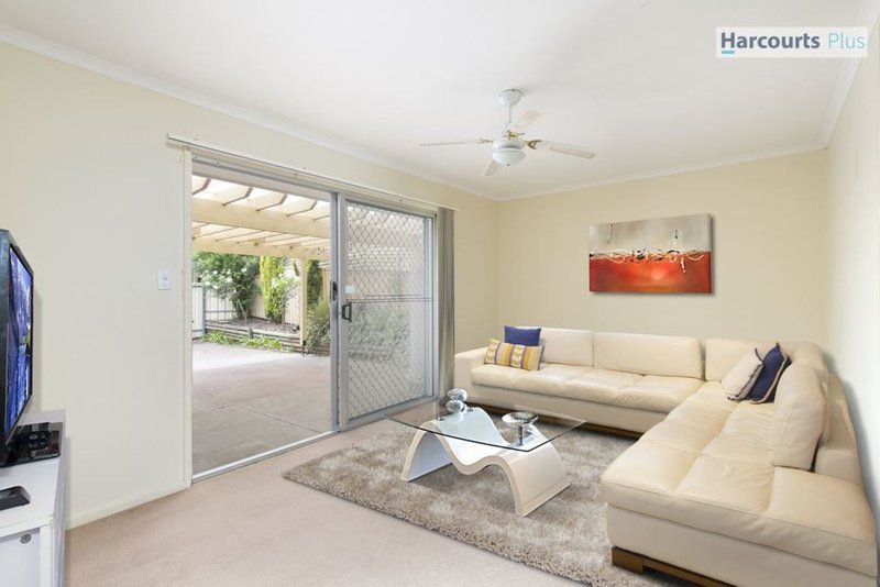 Photo - 233 Sandison Road, Hallett Cove SA 5158 - Image 5