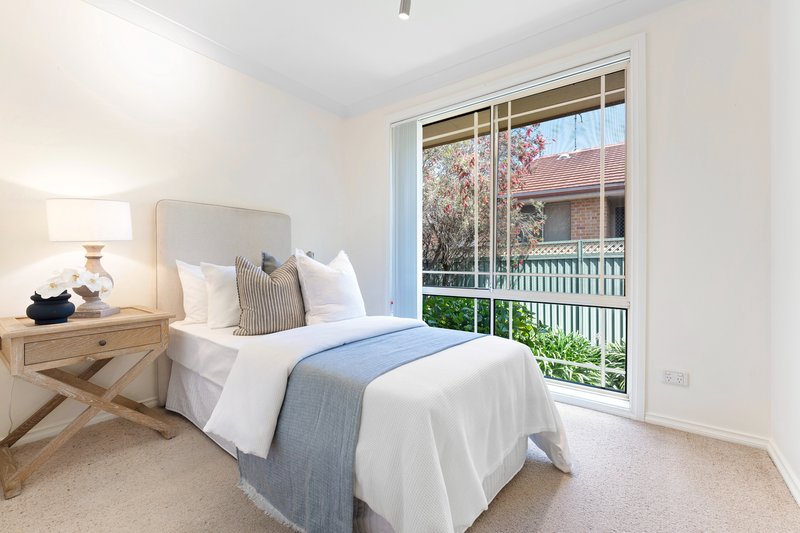 Photo - 2/33 Stuart Street, Helensburgh NSW 2508 - Image 6